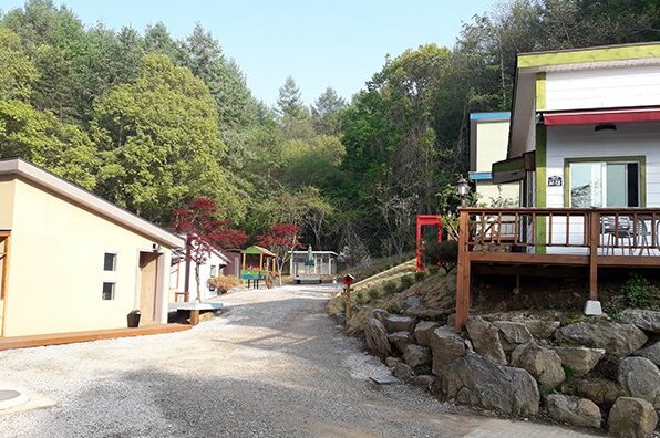 Photo 4