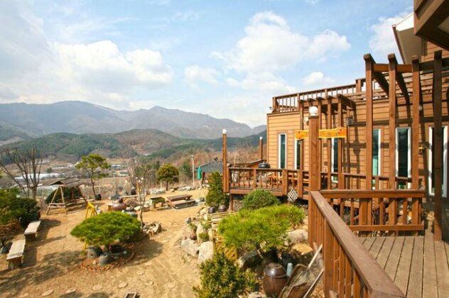 YangPyeong Mountain Love Pension