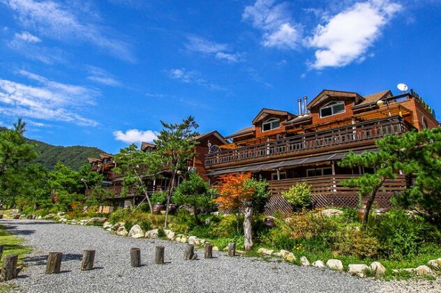 YangPyeong Zelkova Tree Pension