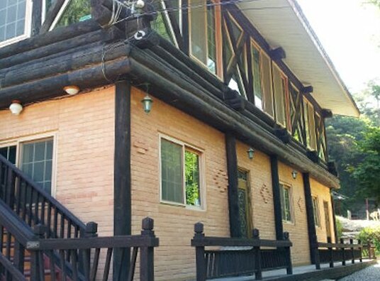 Yeoju Pure Stream Pension