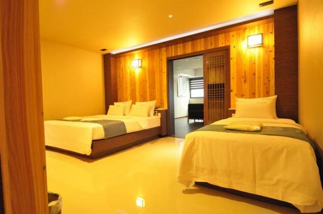Yeongju Hotel
