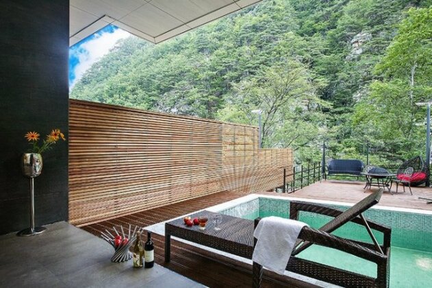 Frame House - Photo3
