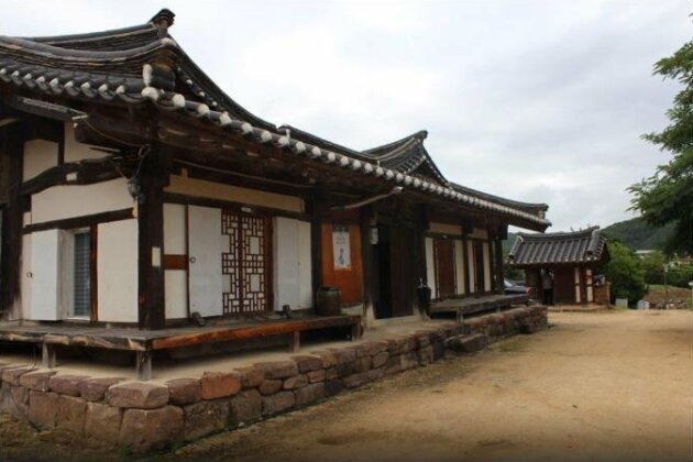 Byungam Gotaek - Photo2