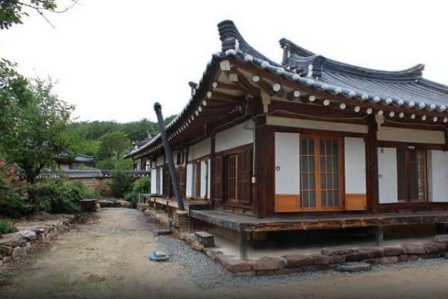 Byungam Gotaek - Photo3