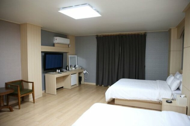 Hotel the Classic Yeosu - Photo5