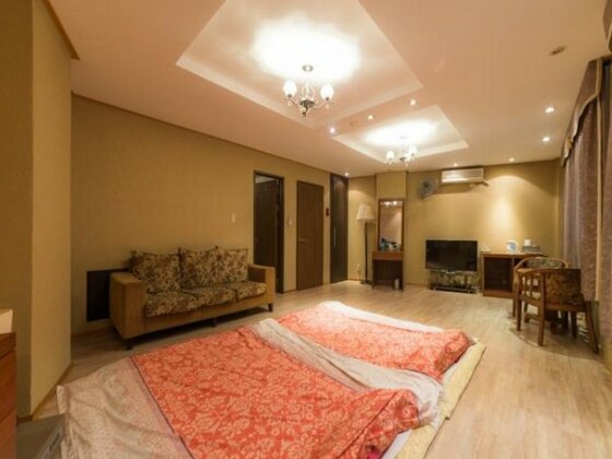 Duksan Oncheon Tower Hotel - Photo3