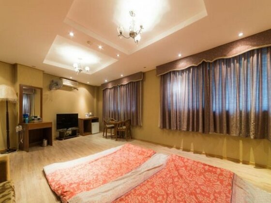 Duksan Oncheon Tower Hotel - Photo4
