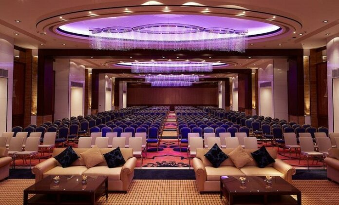 Millennium Hotel & Convention Centre Kuwait - Photo5