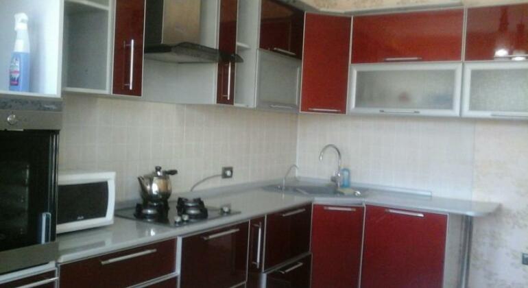 Apartment on Moldogulovoy 8 - Photo2