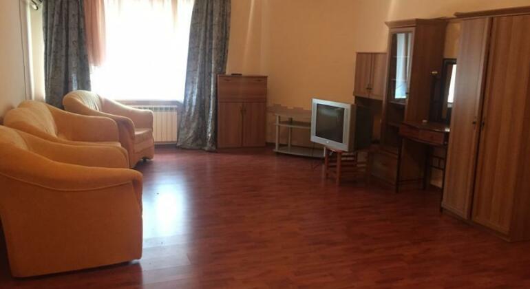 Apartment on Turgeneva 64B - Photo4