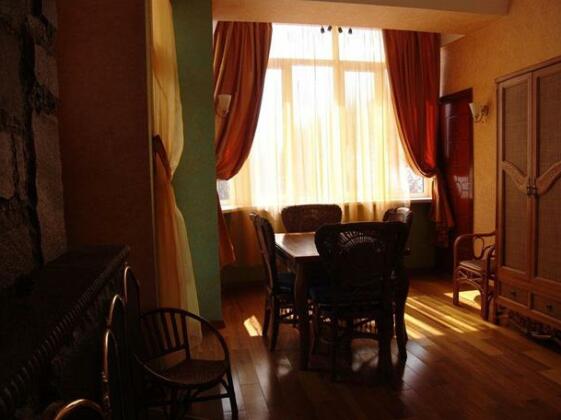 4 Seasons Hotel - Photo5
