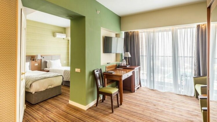 Almaty Hotel - Photo5