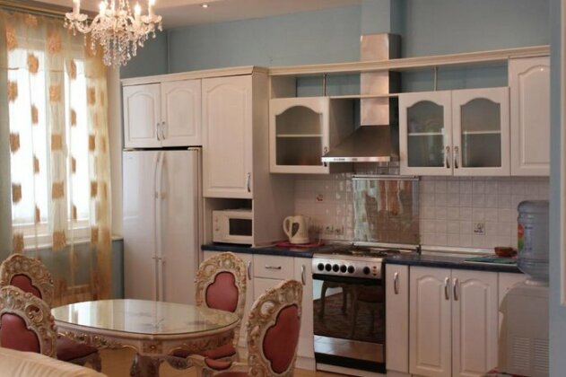 Apartment on Dostyk 162 - Photo5