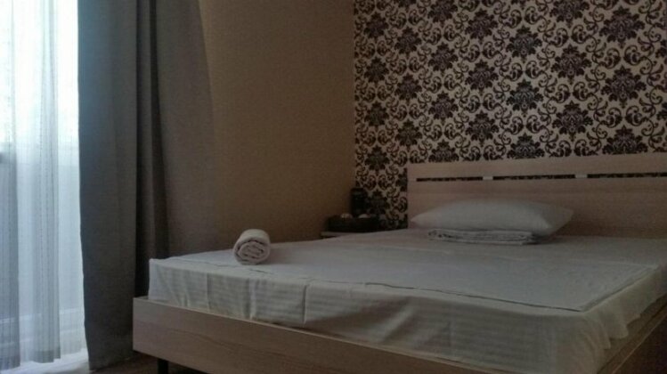 Apartments on Ahmetova 4 - Photo2