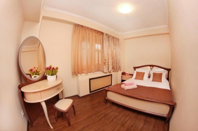 Apartments on Panfilova 80 - Photo2