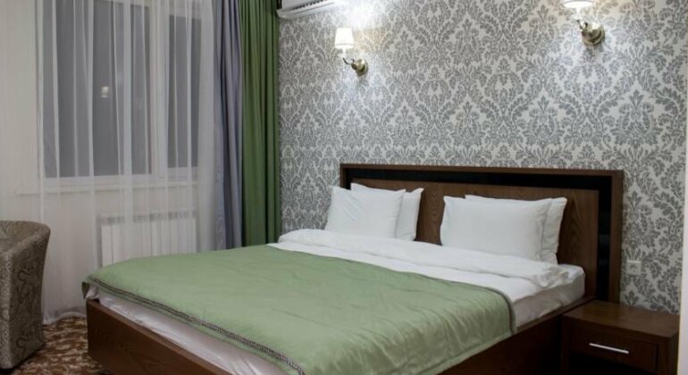 Business Hotel Almaty - Photo4