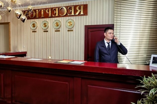 City Hotel Tien Shan - Photo5
