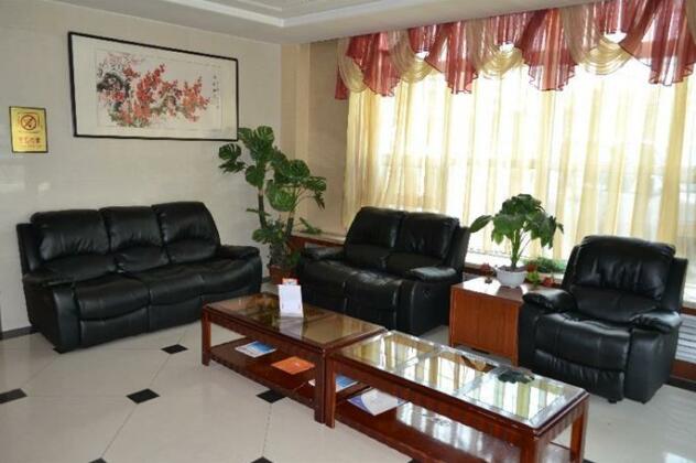 Golden Dragon Hotel Almaty - Photo2