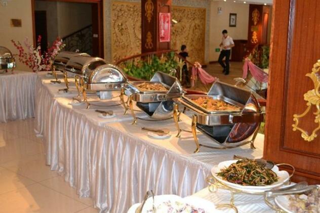 Golden Dragon Hotel Almaty - Photo4