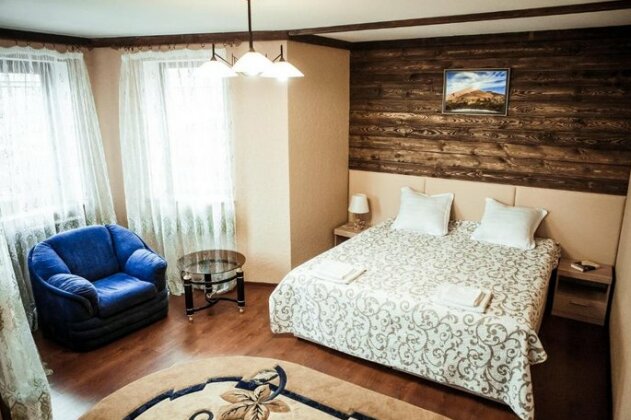 Karloff Villa - Photo3