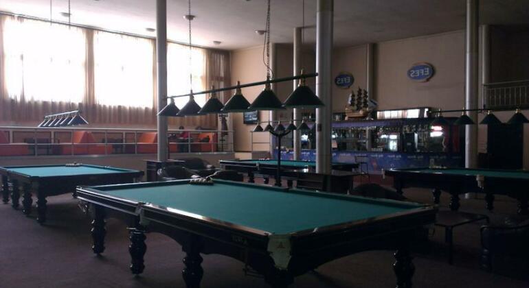 Kontinental Hotel - Photo2
