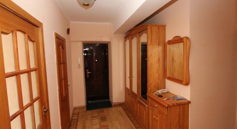 Lighthouse Apartment on Moldagulova - Photo4