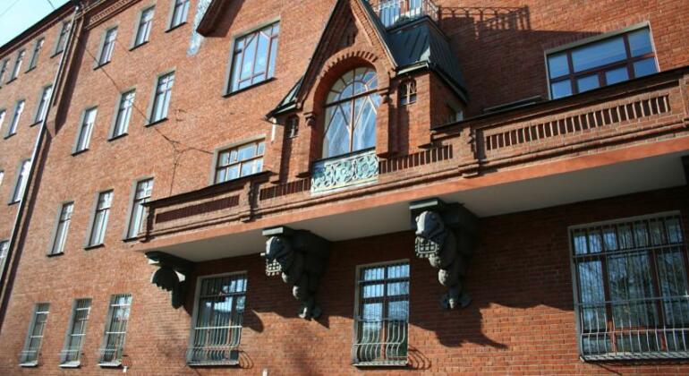 Nadezhda Apartment on Baytursynova 78B