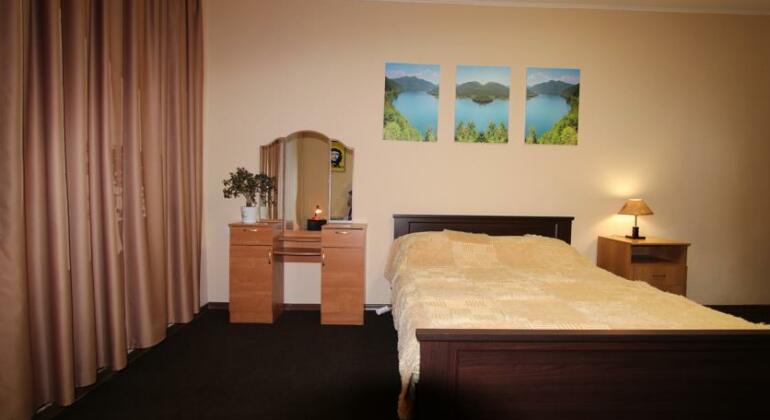 Nadezhda Apartment on Zheltoskan 158 - Photo4