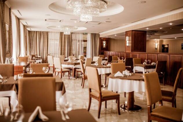 Ramada Almaty - Photo4