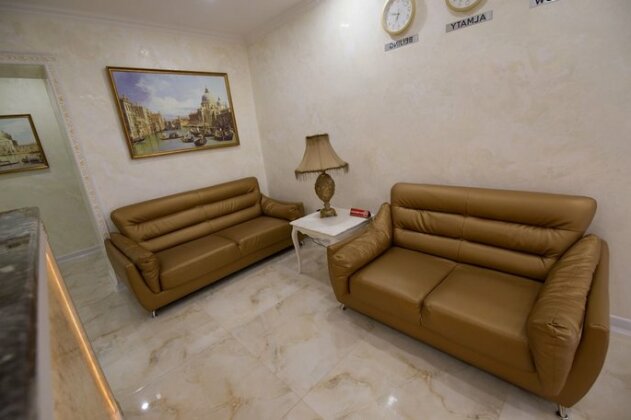 Renion Zyliha - Photo3