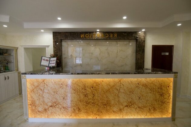 Renion Zyliha - Photo5