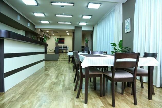Sun City Hotel Almaty - Photo3