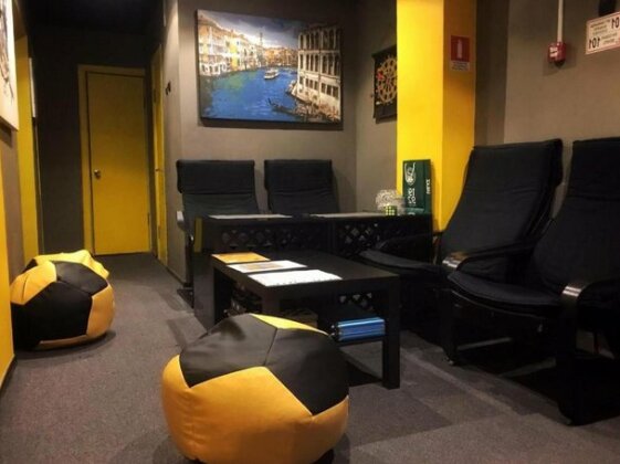 Yellow Park Hostel - Photo4