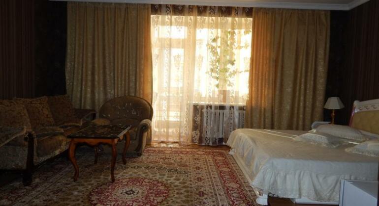 Mini Hotel Alikhan - Photo2