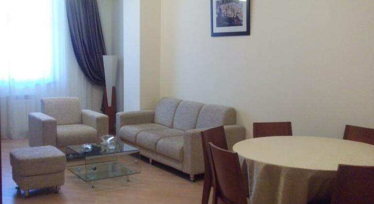Ardager Residence - Photo4
