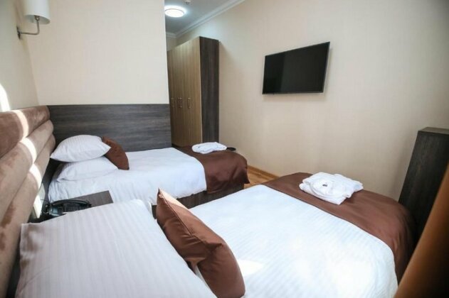 Infinity Plaza Hotel - Photo5