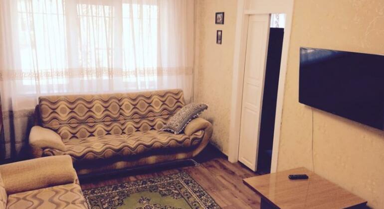 Apartment Alikhanova 38/3 - Photo2