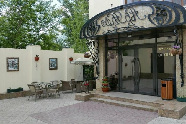 Ar Nuvo Hotel - Photo2