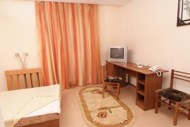 Corona Hotel Karagandy - Photo3