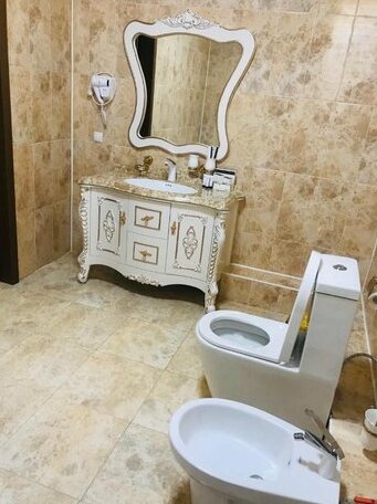 Jan-Arai - Photo3