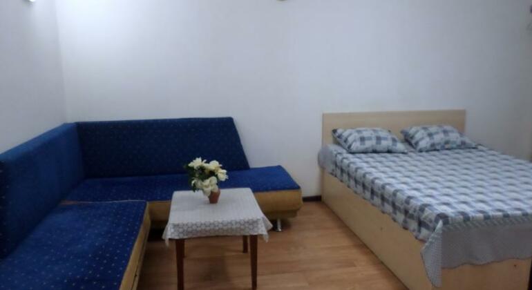 Apartments on Aibergenova 6