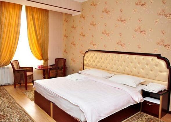 Hotel Bellagio Shymkent - Photo2