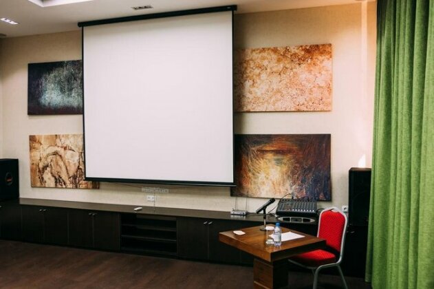 Megapolis Hotel Shymkent - Photo3