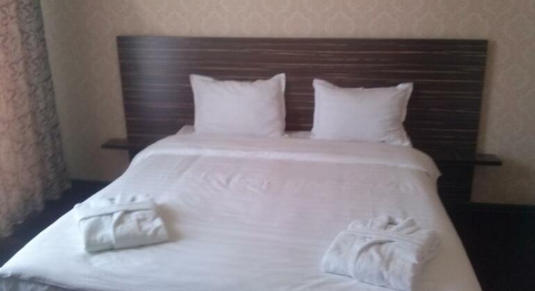 Barkhat Taraz - Photo2