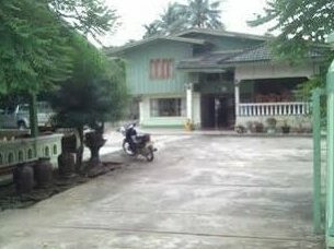 Dokchampa Guest House