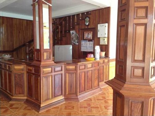 Si Amphone Hotel - Photo3