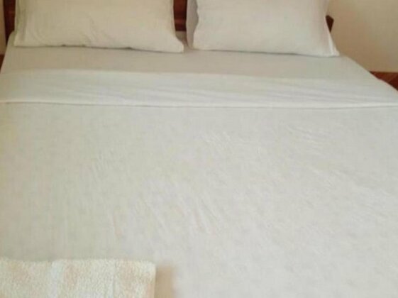 Si Amphone Hotel - Photo5