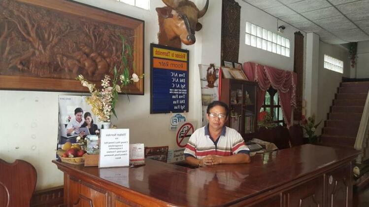 Thaveesinh Hotel - Photo2