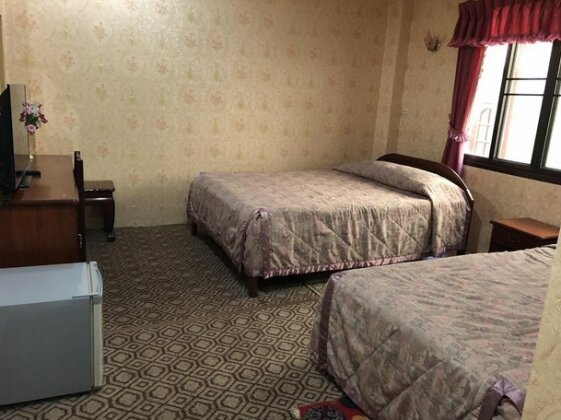 Thaveesinh Hotel - Photo4