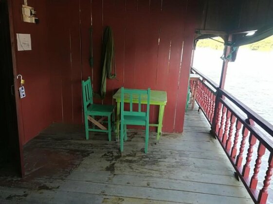 Green buffalo G H and bar - Photo3